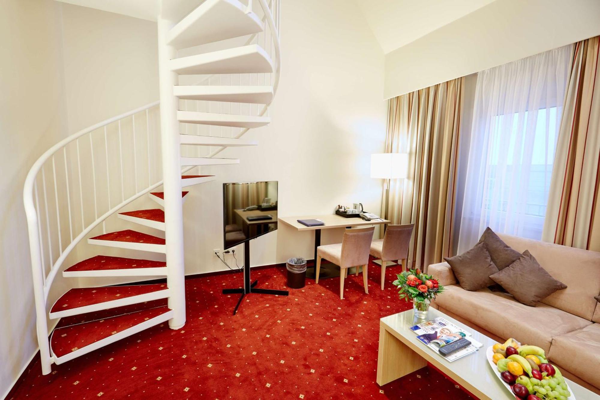 ברמן Best Western Hotel Zur Post מראה חיצוני תמונה