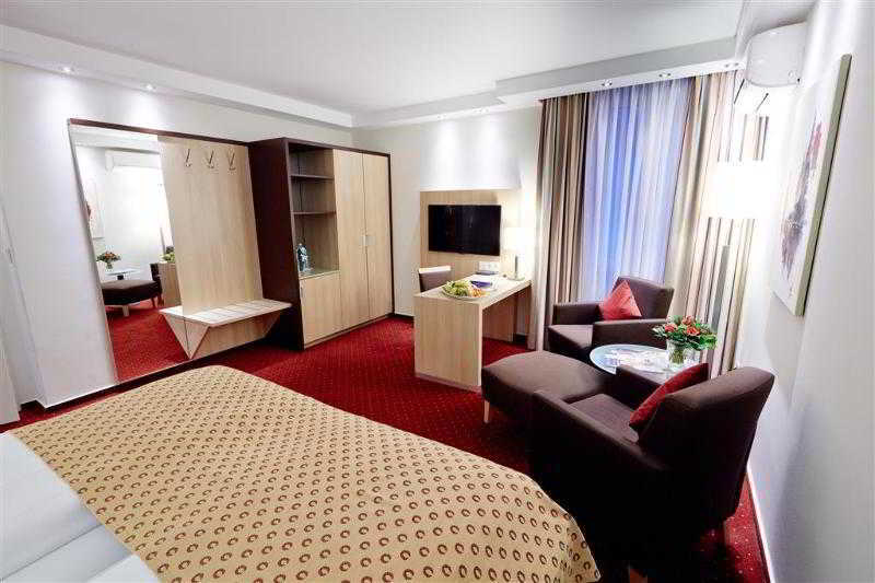 ברמן Best Western Hotel Zur Post מראה חיצוני תמונה